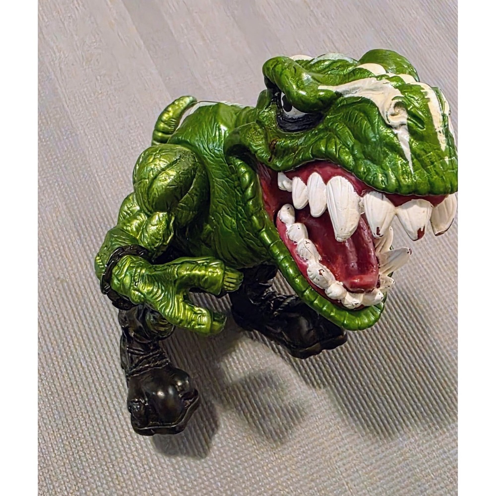 Mattel 1996 Vintage Street Sharks Extreme Dinosaurs T-Bone Action Figure